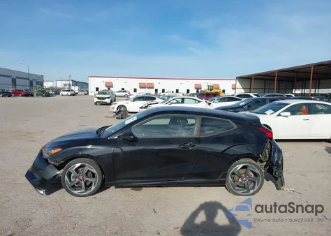 2020 Hyundai Veloster Turbo z USA, uszkodzony, nr VIN KMHTH6AB2LU022387